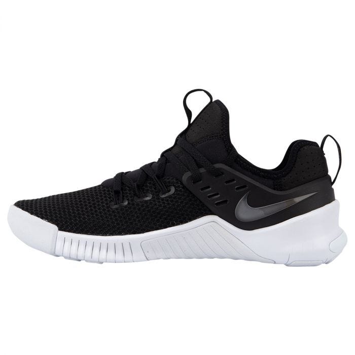 nike free x metcon black and white